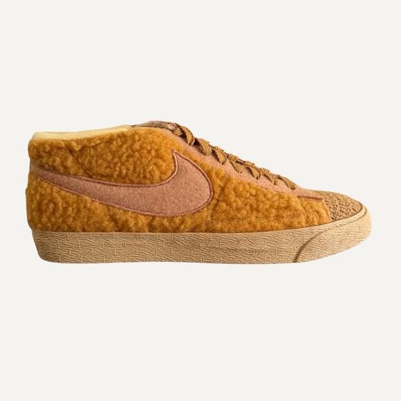 Size 10US - Nike Cactus Plant Flee Market Sponge Blazer Mid main image 5